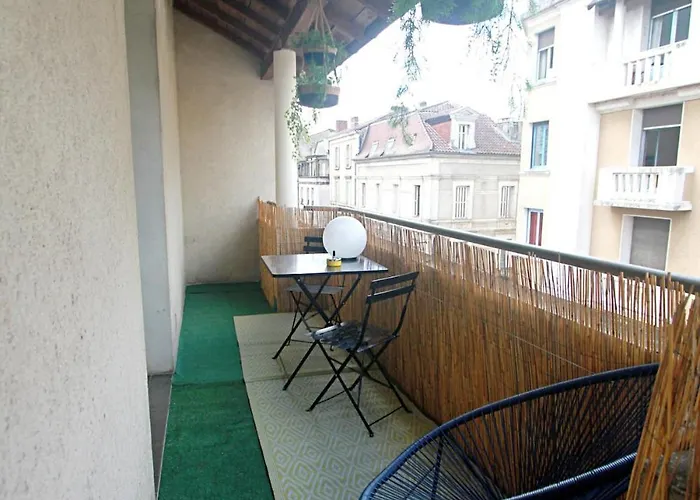 With Exceptional View Lejlighed Périgueux